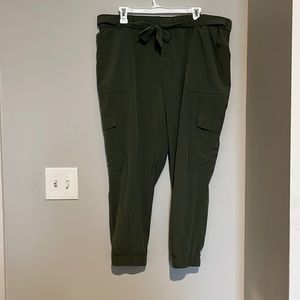 Banana Republic Petite Joggers